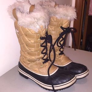 Sorel Joan of Artic boots